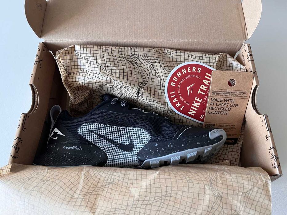 Маратонки за бягане Nike Juniper Trail 3 35.5 - носени веднъж