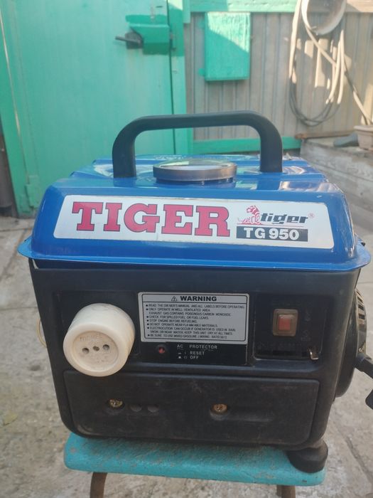 Бензогенератор Tiger 950