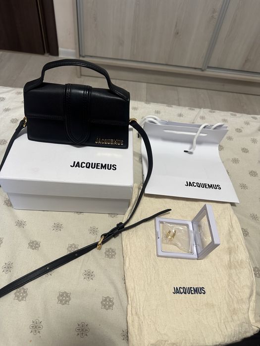 Чанта Jacquemus le bambino