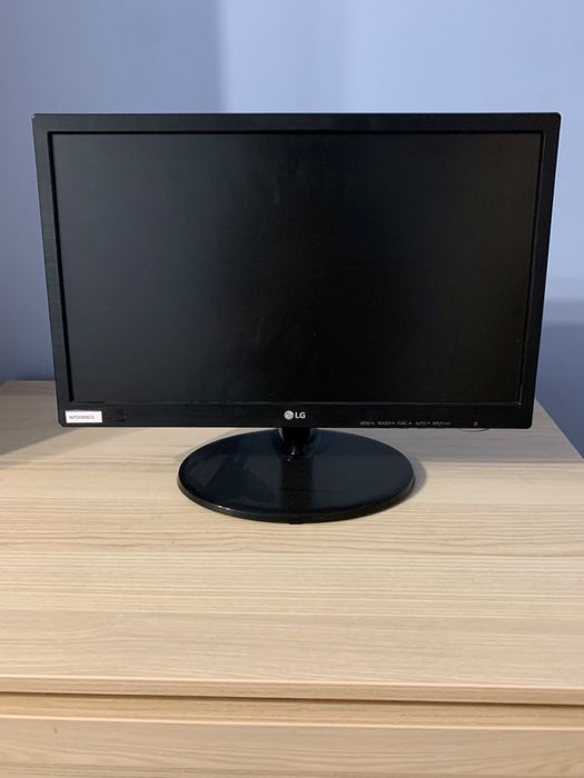Продам монитор LG