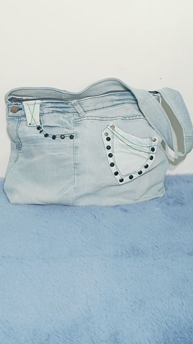 Дънкова чанта през рамо и други