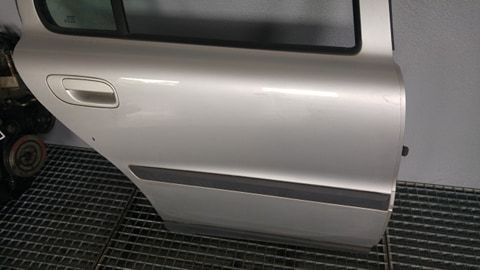 usa portiera dreapta spate volvo s60 limuzina