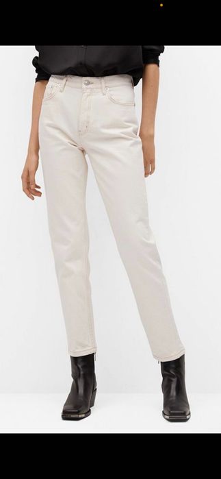 Дънки тип mom jeans mango