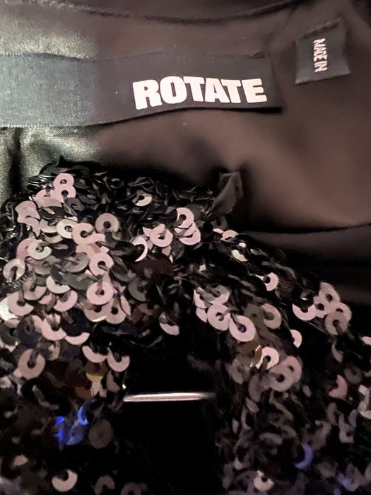 НАМАЛЕНА! Рокля с пайети ROTATE