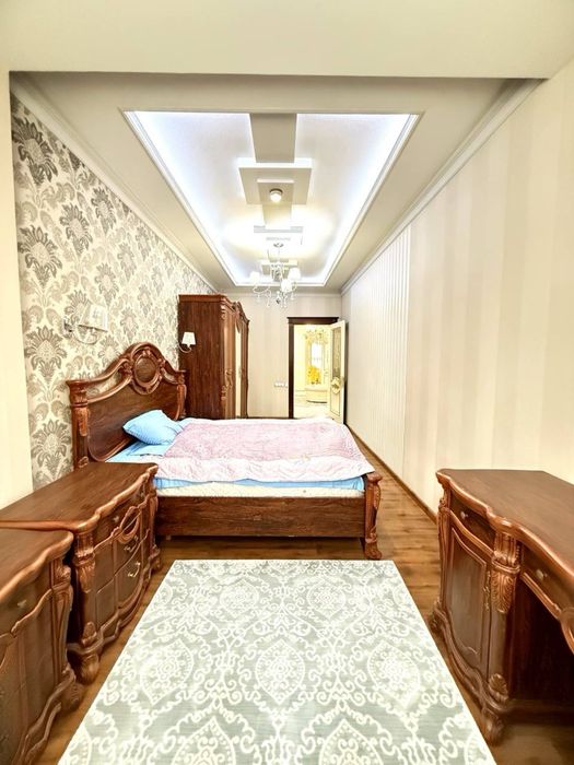 Сдаётся 5 комнатная квартира в парк Бабура 180м2 3 спальная комната