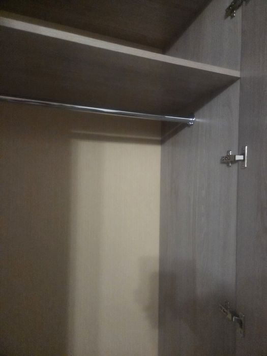 Продам шкаф серого цвета