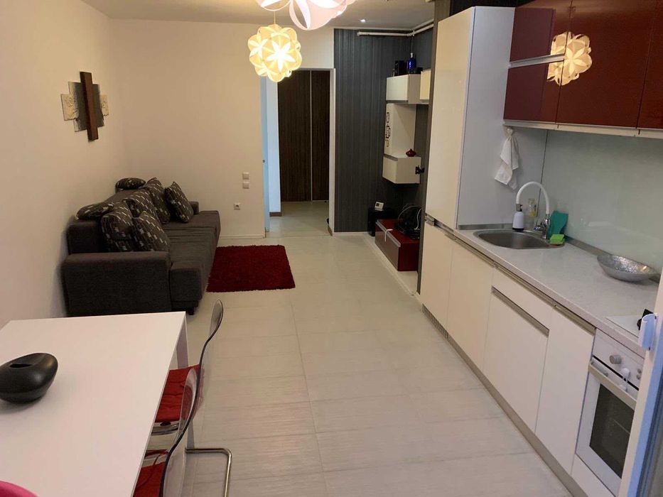Apartament cu 340 mp de curte în Cosmopolis | Se simte ca o casă | Direct proprietar - 0% comision