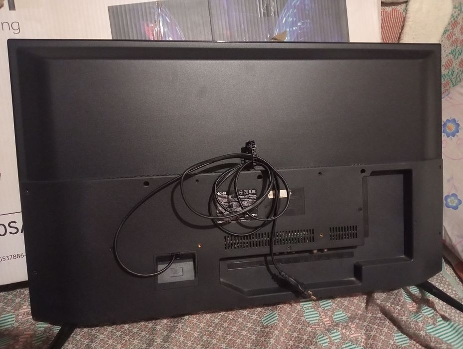 Продам смарт ТВ телевизор