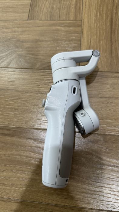 Стабилизатор DJI osmo mobile 7