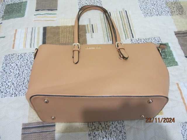 Луксозна дамска чанта - Michael Kors