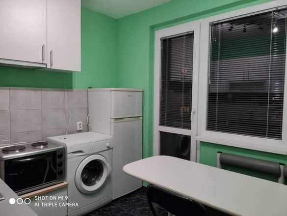 Двустаен апартамент в Люлин 5