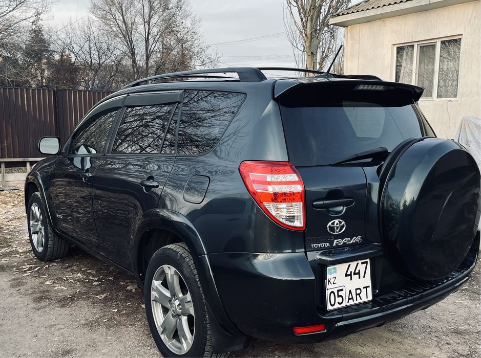 Продам авто Toyota RAV4