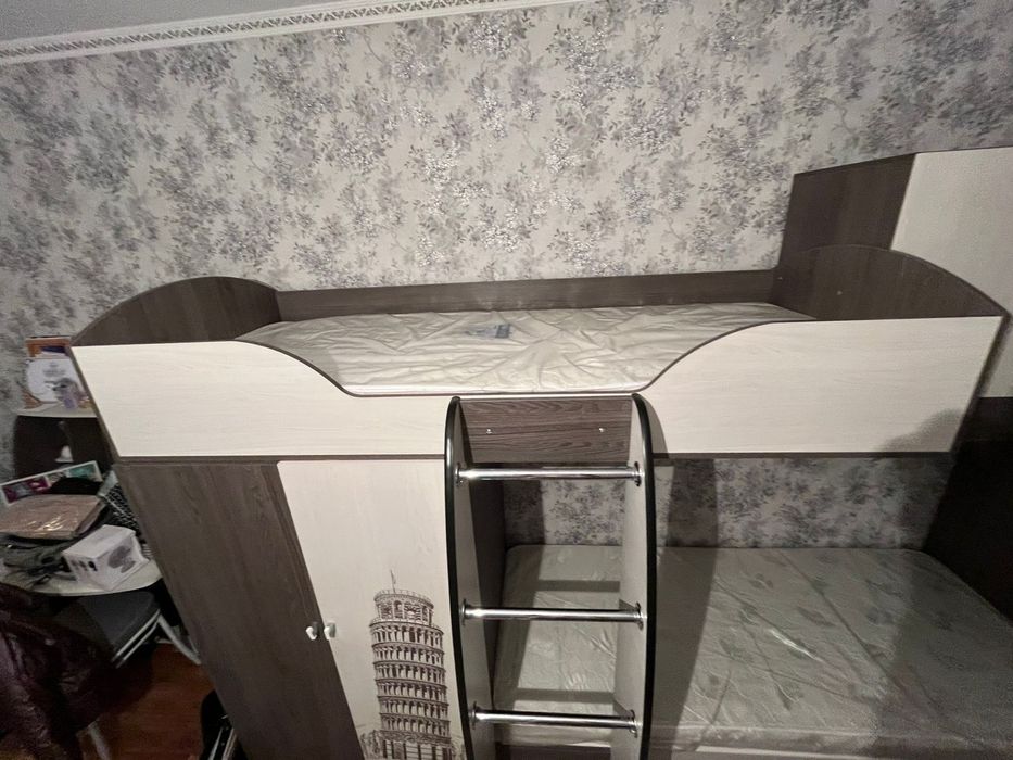 Кравать с шкафом