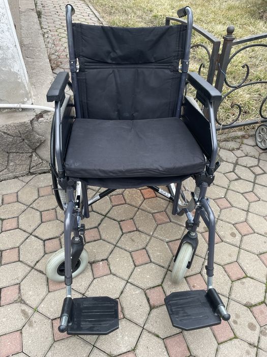 Кресло коляска инвалидное