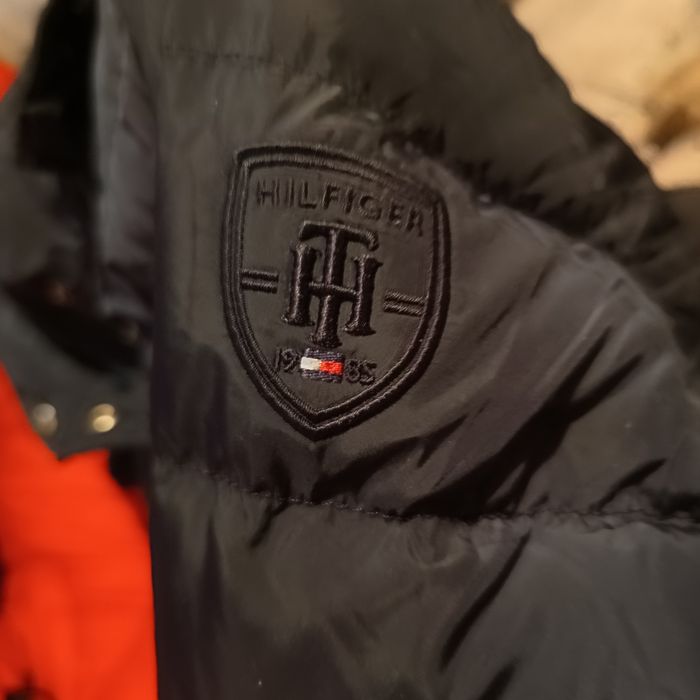 Geaca Tommy Hilfiger  de fas cu puf M