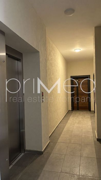 Продава се Многостаен апартамент в Бургас, Славейков - 260 кв.м за 828 €/кв.м - Снимка #11