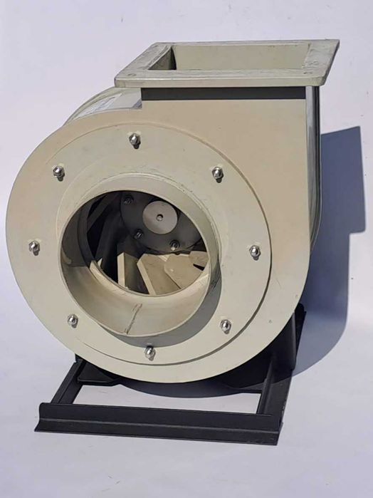 Киселиноустойчив вентилатор