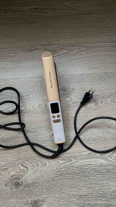 Выпрямитель волос Rowenta Attitude