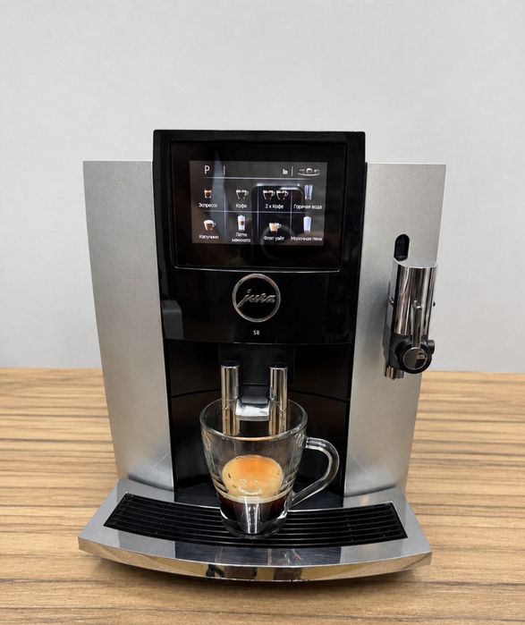 Espressor Jura s8