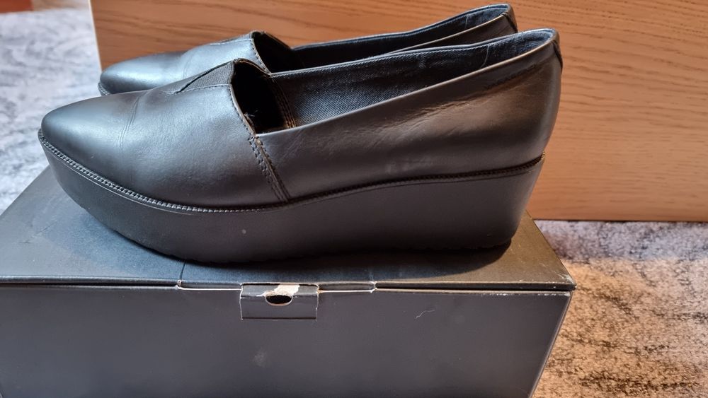 Pantofi mocasini din piele pt. dama VAGABOND FLAX negru marime 38