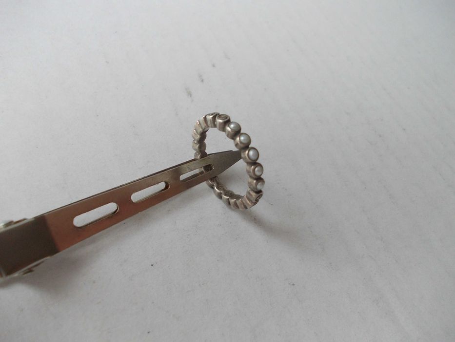 Inel vechi din argint cu 5 perle