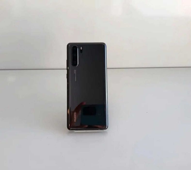 Телефон Huawei p30 pro