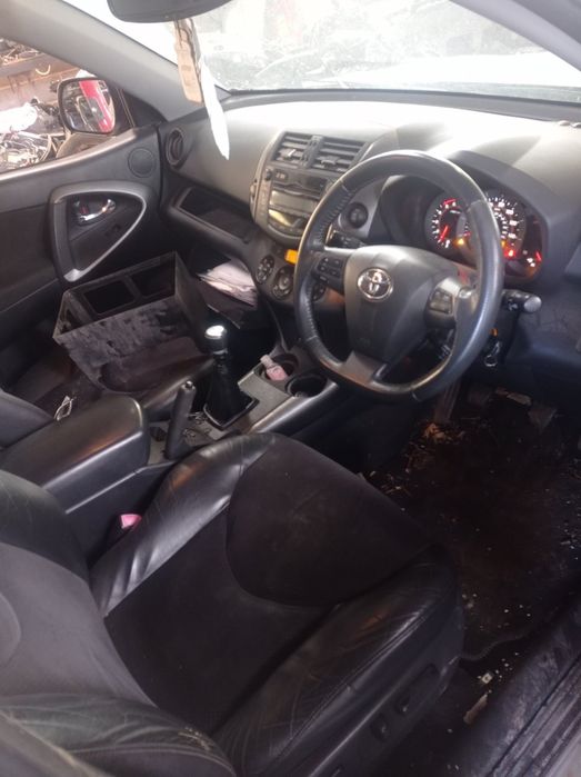 Toyota Rav4 2.2D4D 150 kc 2011 г