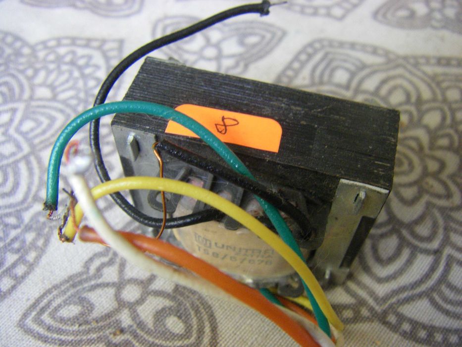 Мрежови, захранващи трансформатори