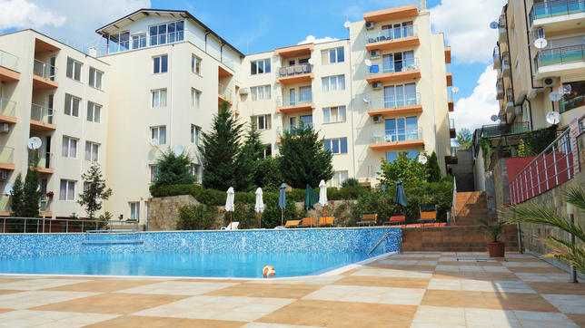 Продава се Двустаен апартамент в Свети Влас - 68 кв.м за 653 €/кв.м - Снимка #10