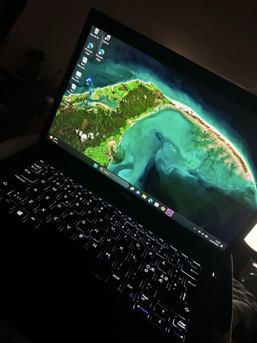 Laptop DELL foarte bun