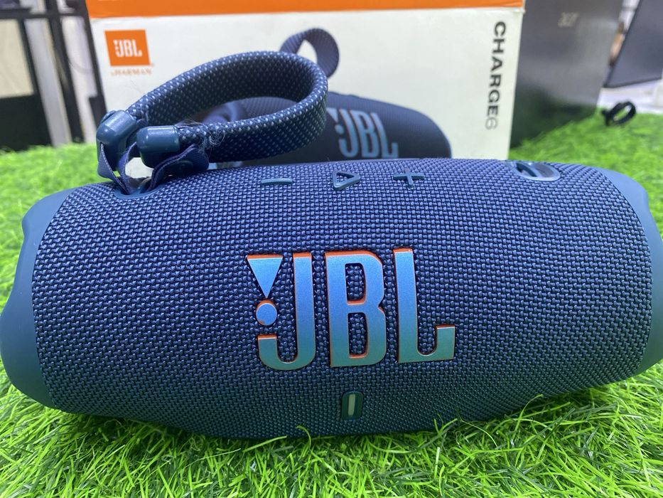 Колонка JBL Charge 6