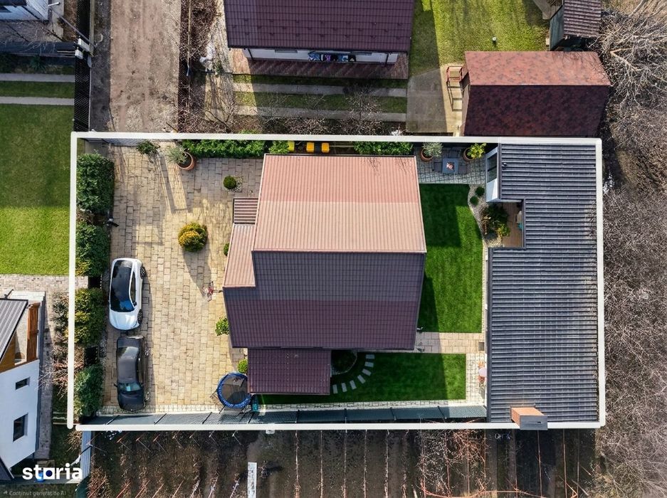 Casa completa langa Bacau: beci, foisor, magazie si spatiu pentru petr
