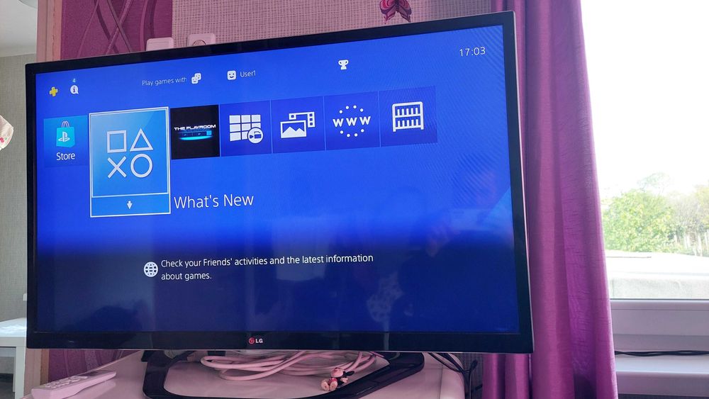 Конзола Sony Playstation 4 slim 1 TB + игра