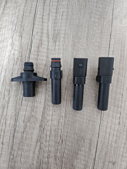 Датчик коленвала и распредвала