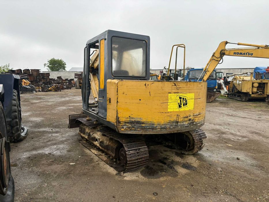 Dezmembrez miniexcavator 7 tone , 8 tone JCB JS70-piese de schimb JCB