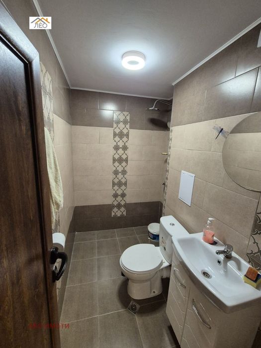 Продава се Тристаен апартамент в Севлиево - 76 кв.м за 1119 €/кв.м - Снимка #3