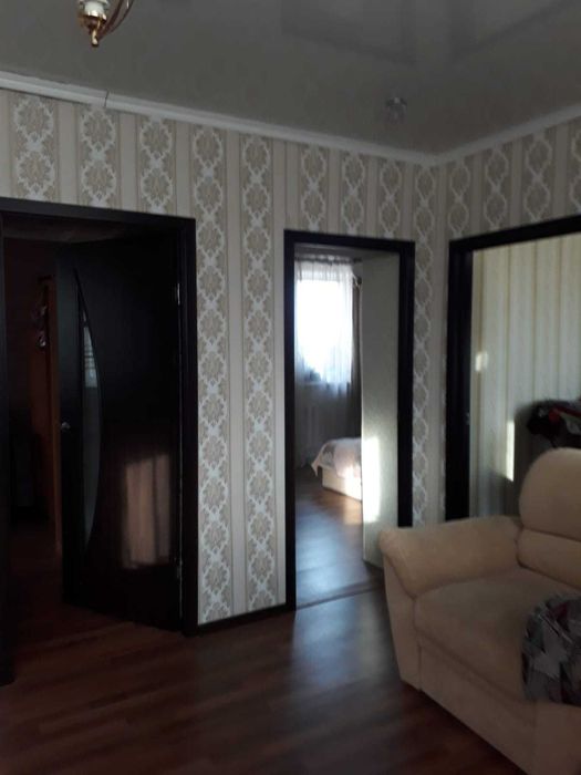 Продам кирпичный коттедж  в Бишкуле