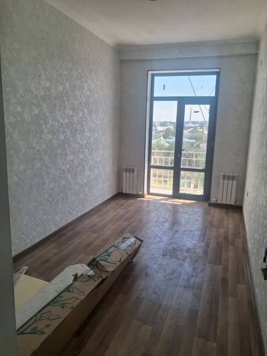 Ijaraga 3 xonali kvartera beriladi. Yangi remontdan chiqqan