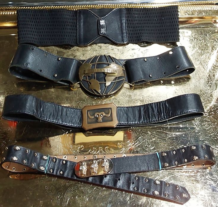 Рок аксессуары, ремни, цепи, браслеты, напульсники и др.