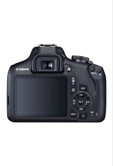 Фотоаппарат Canon EOS 2000D