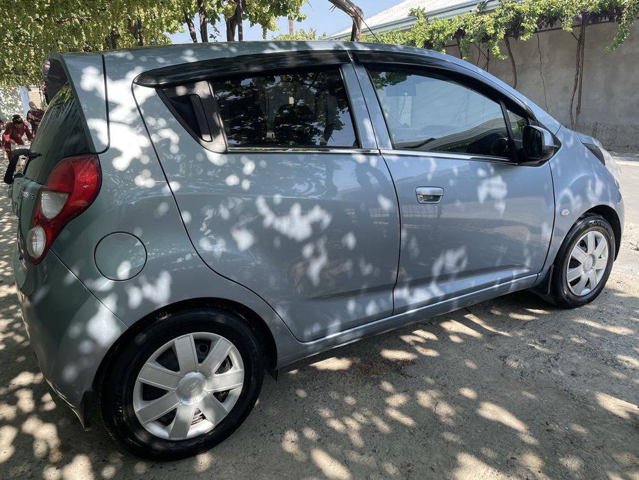 Chevrolet  spark