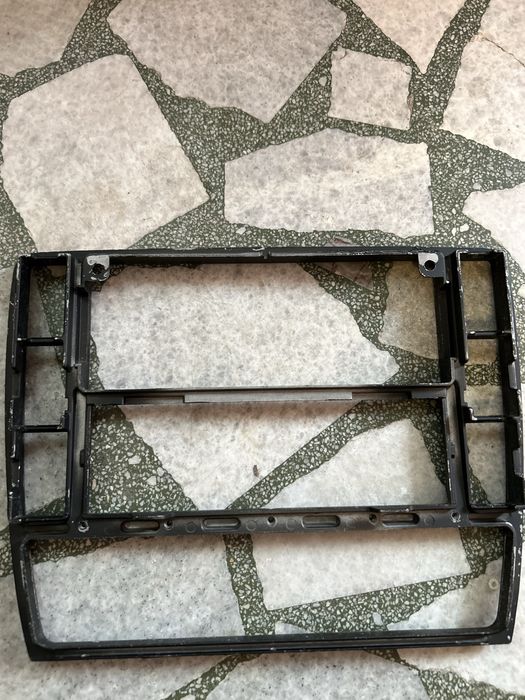 Средна конзола махагон за пасат б5,б5.5