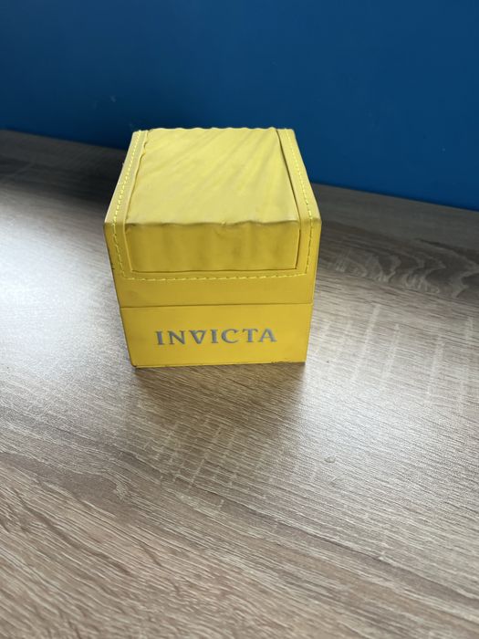 Оригинален дамски часовник Invicta
