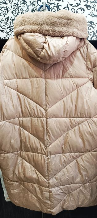 Продам пуховик женский