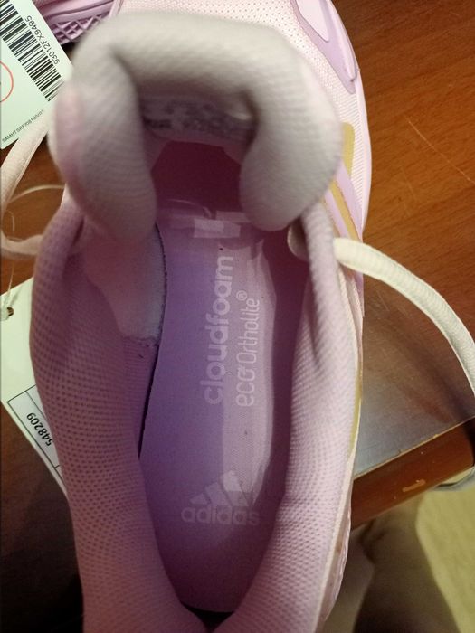 кроссовки женские