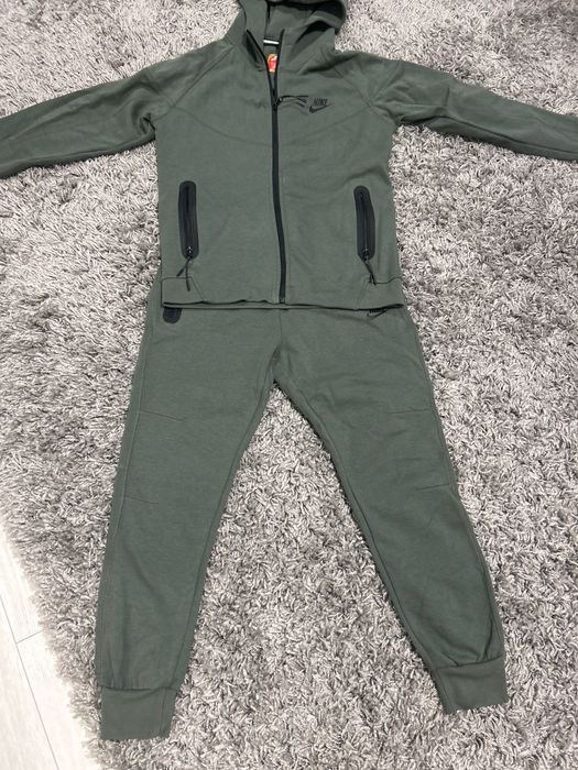 Детски екип Nike нов