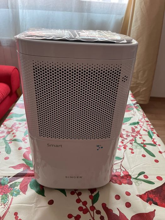 Влагоуловител с йонизатор SINGER SDHM - 12L