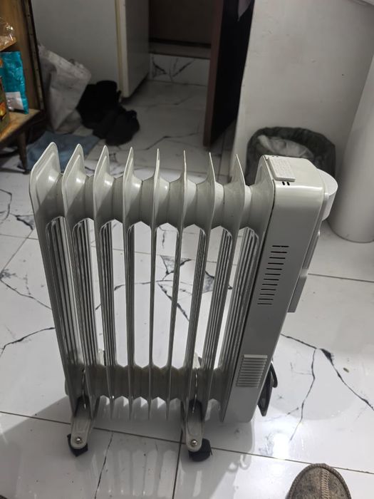 Продам масляный обогреватель