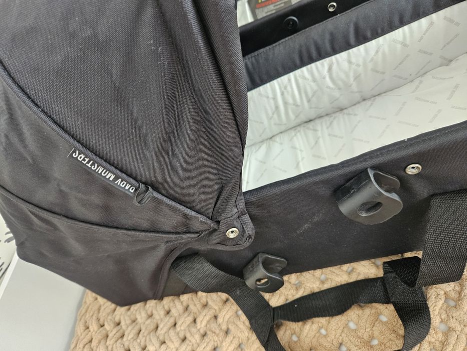 Кош за новородено Baby monsters