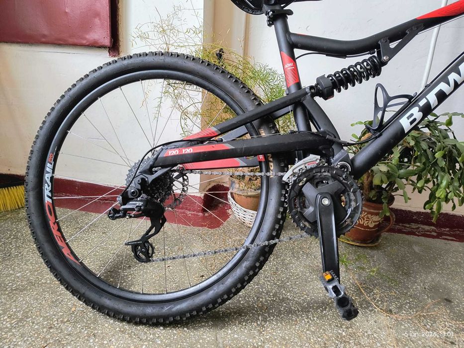 Bicicleta MTB B-twin Rockrider 520S